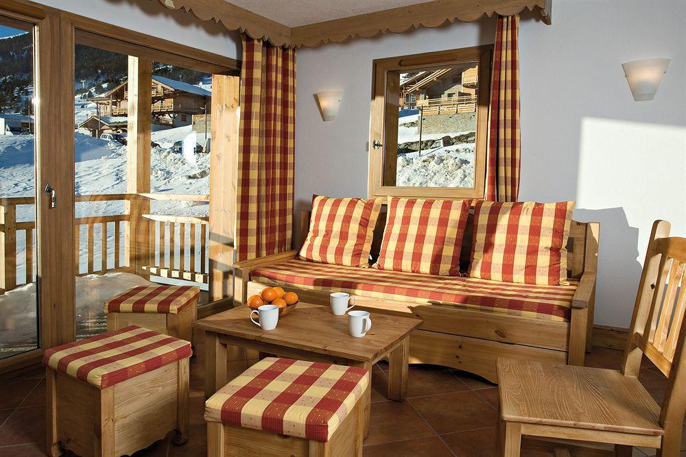 Belambra Clubs Residence Les Menuires - Le Hameau Des Airelles Saint-Martin-de-Belleville Ngoại thất bức ảnh